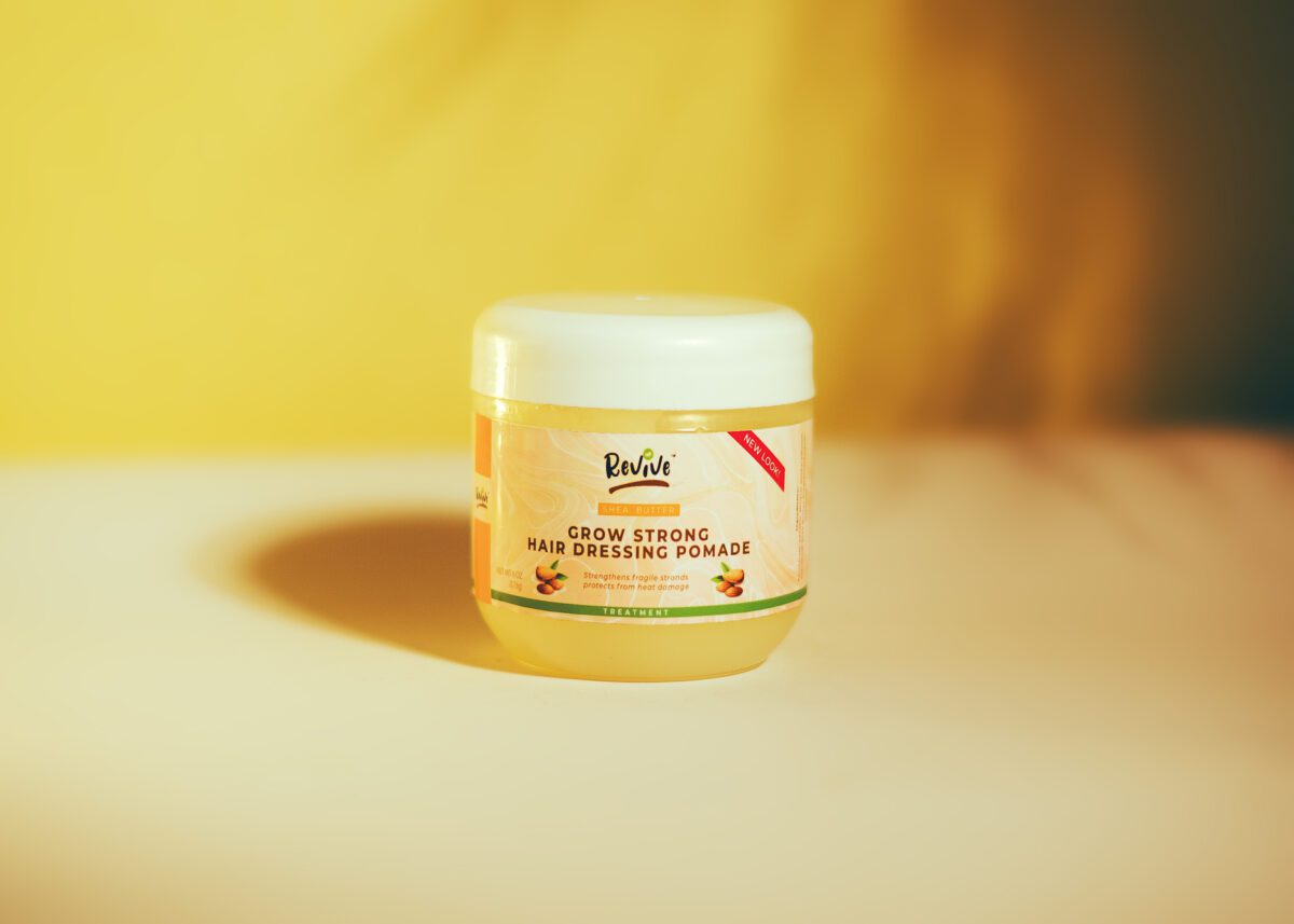 Revive Grow Strong Hair Dressing Pormade